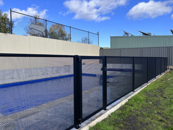 Decoview PoolPerf PurePerf PolyPerf in Textured Black